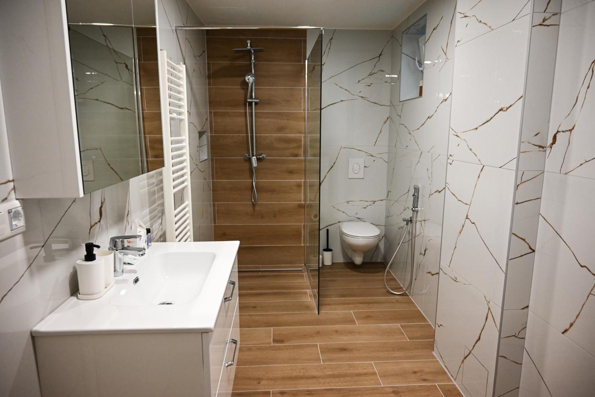 Apartma Cave Bliss Марибор Екстериор снимка